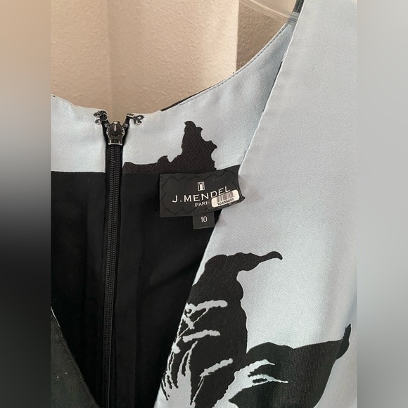 Women’s - J. Mendel Paris Floral Print Mini Dress - Size 10 - Picture 3 of 8